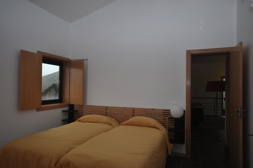 Casas Avela Brava Guest House Negroes Cameră foto